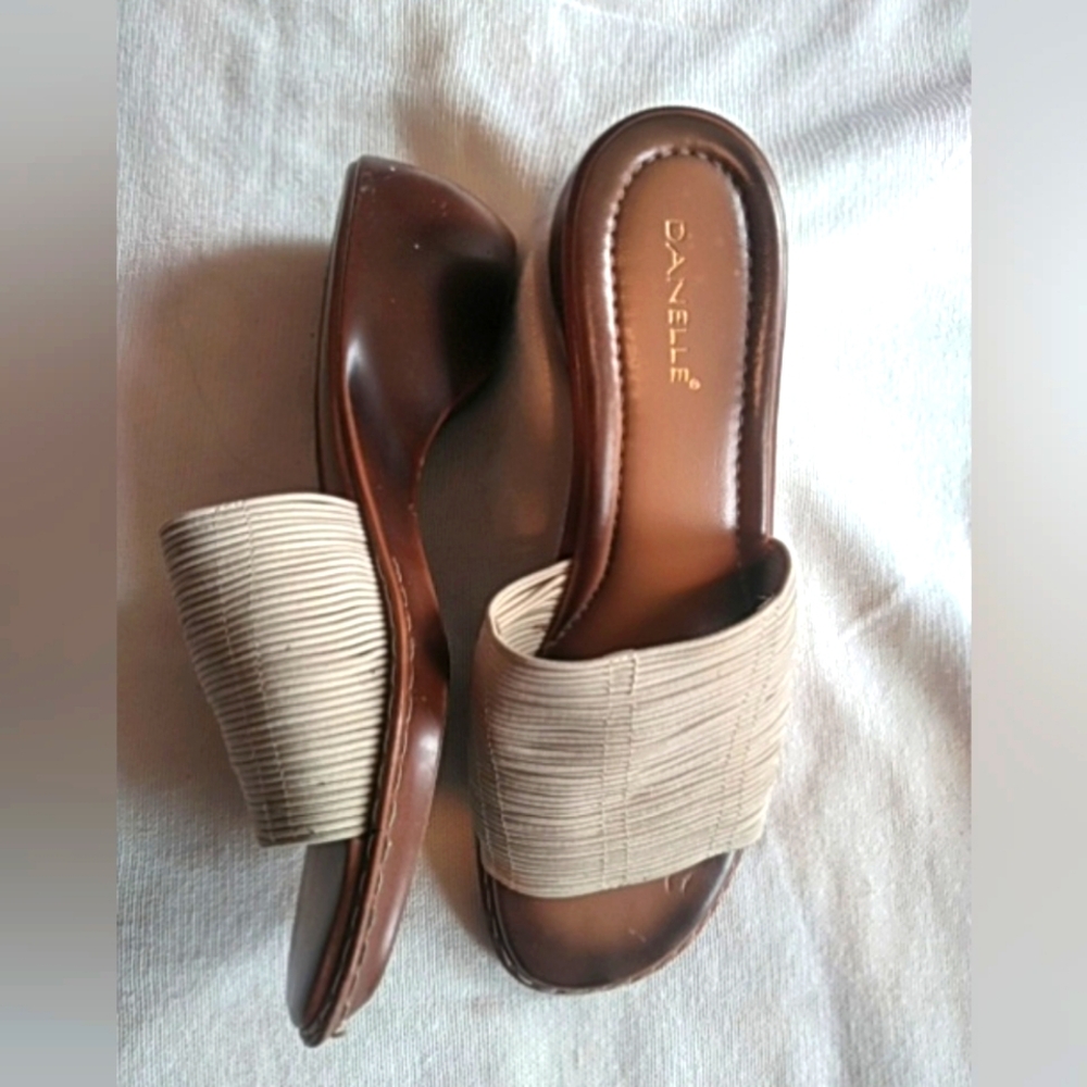 🛍️ BUNDLE ONLY 🛍️DANELLE LADIES TAN HEELED SANDALS